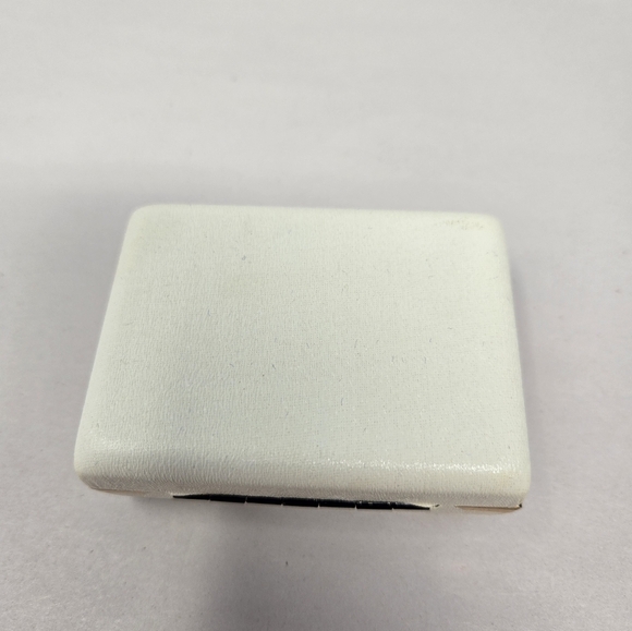 Krementz Womens Vtg Jade Stone Pendant & Screw Earrings Set Gold Tone Timeless - Picture 10 of 10